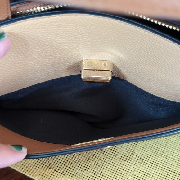 Nanette Lepore Black and Tan Purse - Picture 13 of 16